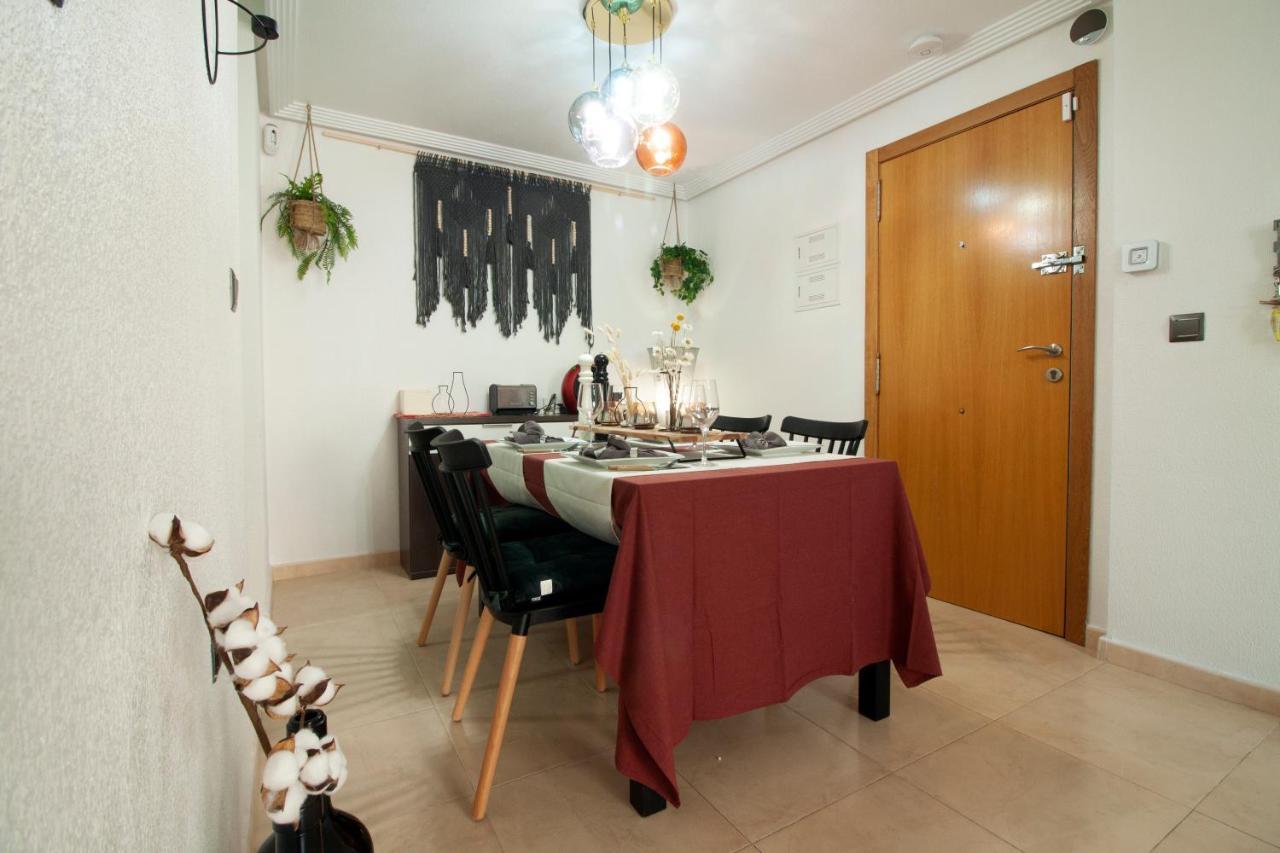 El Apartamento De Maria Jose Torrevieja Exterior foto